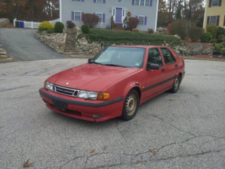 Illustration for article titled For $800, This 1994 Saab 9000 Aero Will Let You Live Dangerously.